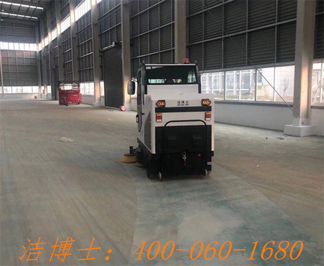 潔博士電動清掃車用戶案例——揚(yáng)州中之炬實業(yè)有限公司